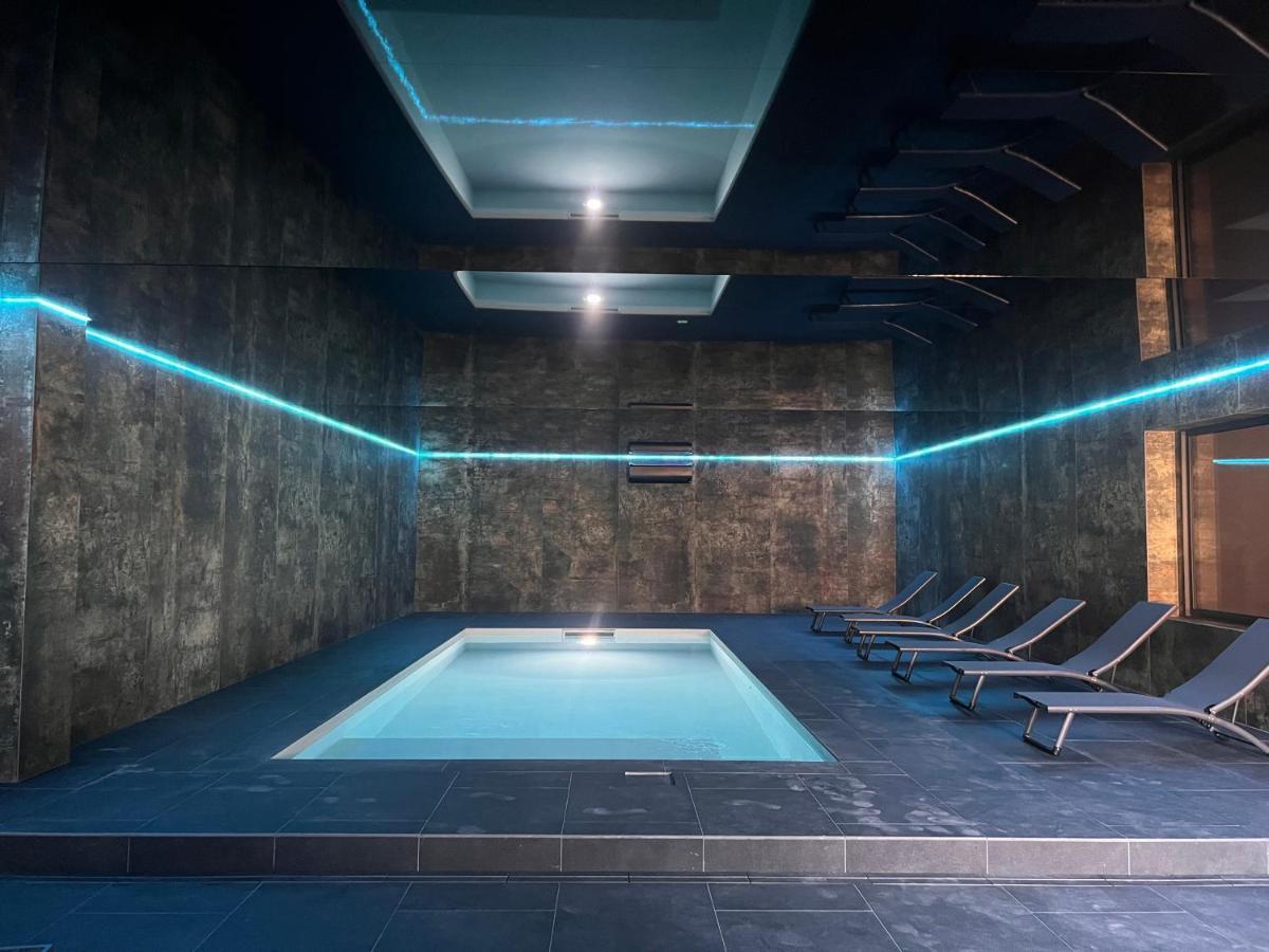 Villa 400M2 Piscine Interieure Tres Calme Agde Zewnętrze zdjęcie